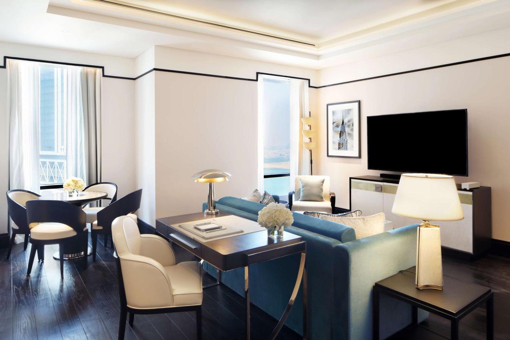 Waldorf Astoria West Bay 5*