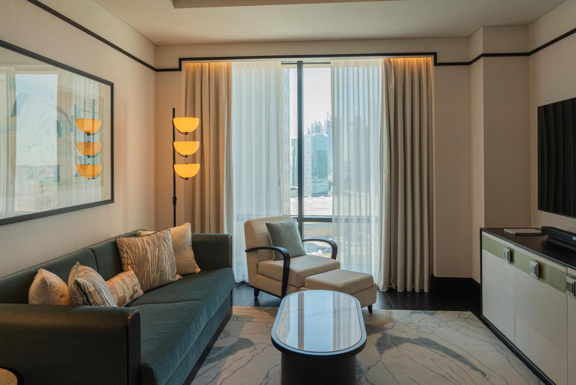Waldorf Astoria West Bay 5*