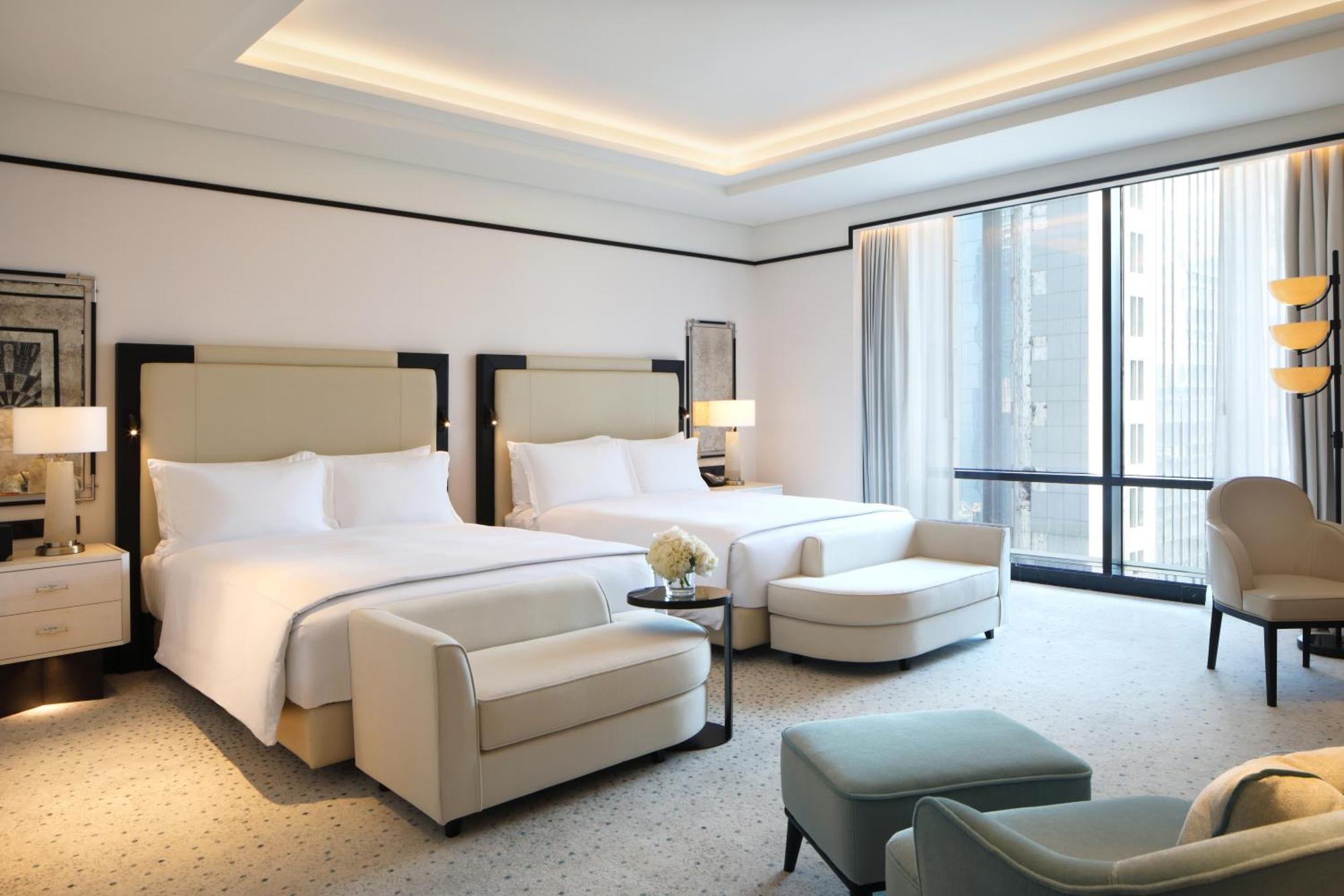 Waldorf Astoria West Bay 5* Doha