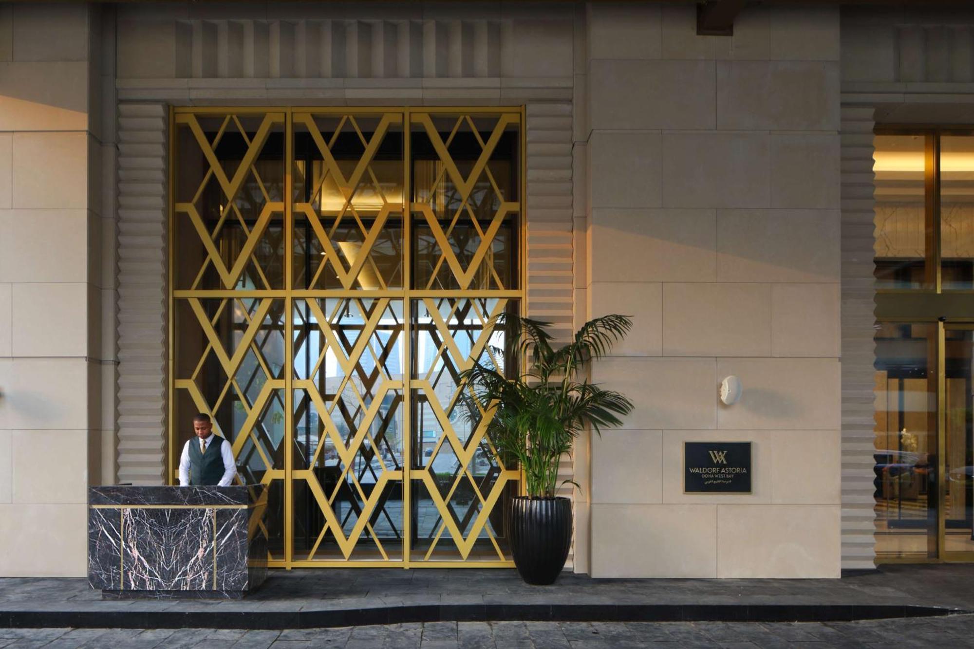 Hotel Waldorf Astoria West Bay 5*