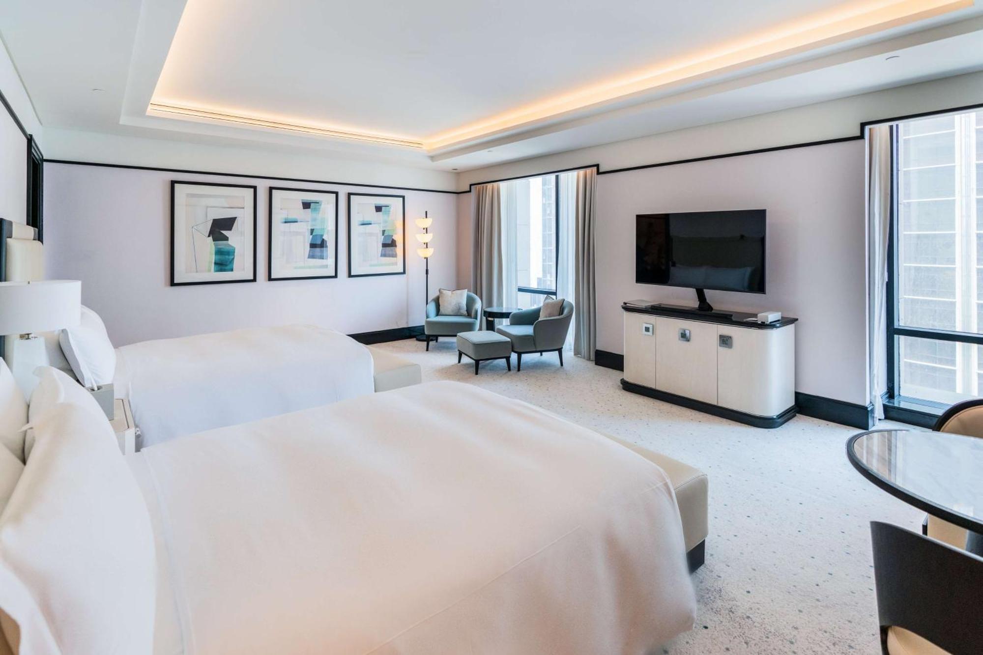 Waldorf Astoria West Bay 5*