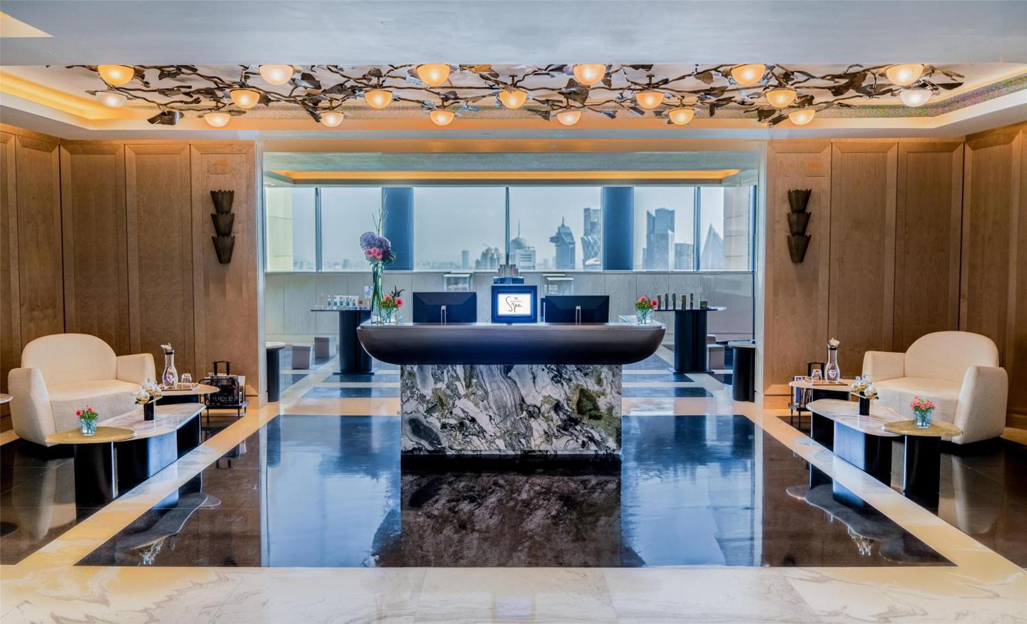 Waldorf Astoria West Bay 5* Doha